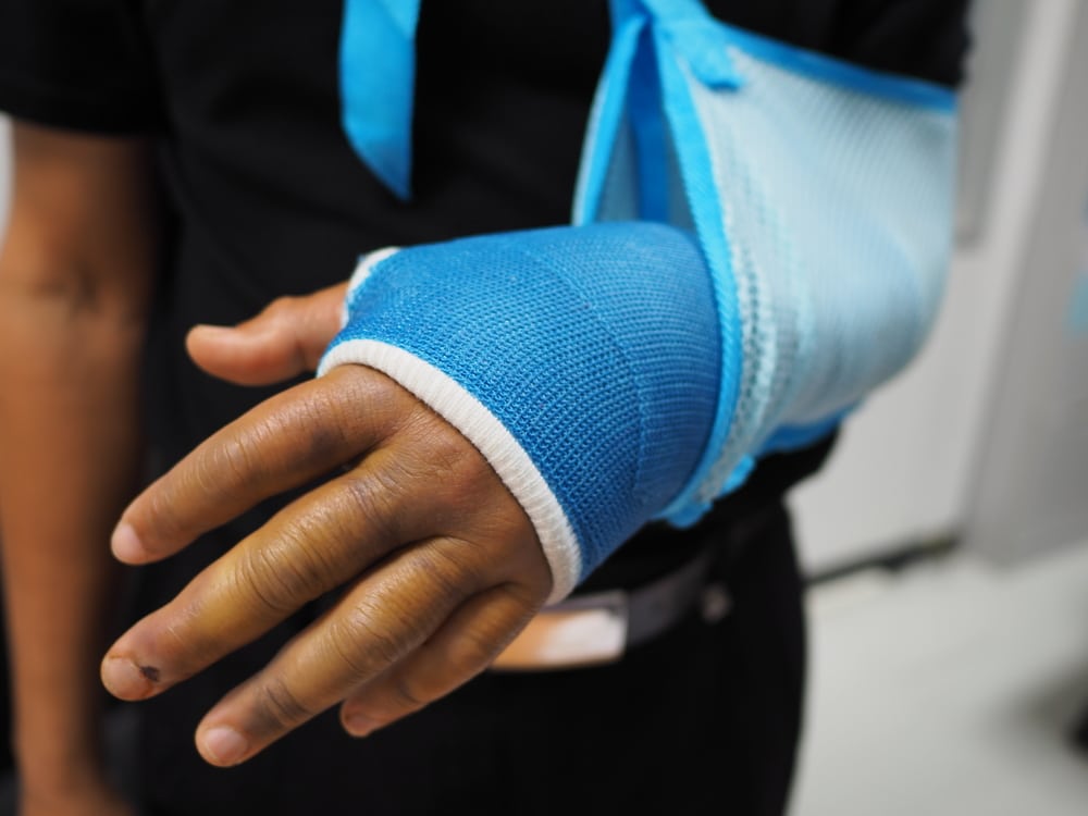 How To Recognise The Symptoms Of A Broken Bone LBO